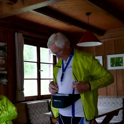 011 die Kamera wird wieder angeschnallt